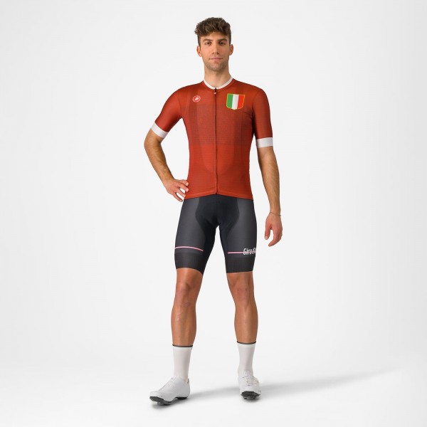 Abbigliamento Uomo Maglia Grande Toro 1949 Giro d'Italia 2024 Abbigliamento Uomo Maglia Grande Toro 1949 Giro d'Italia 2024