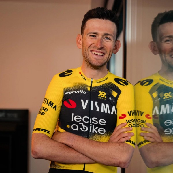 Abbigliamento Uomo Maglia Team Visma Lease a Bike 2025 The Wingbeat